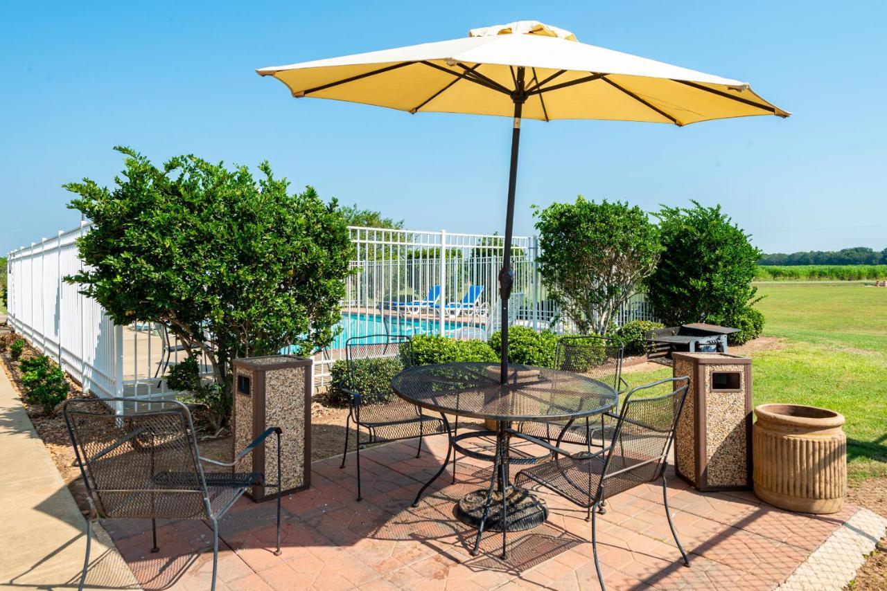 Knights Inn Bunkie Εξωτερικό φωτογραφία